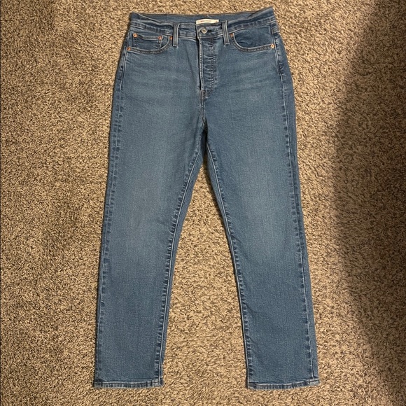 Levi's Denim - Levi’s wedgie straight jeans -size 31